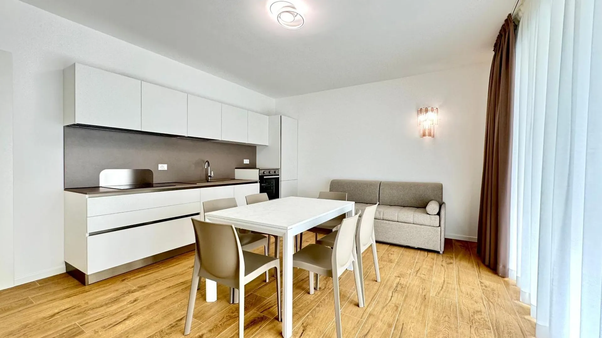 J Eight Family Apartments - Carraro Immobiliare Jesolo Lido di Jesolo